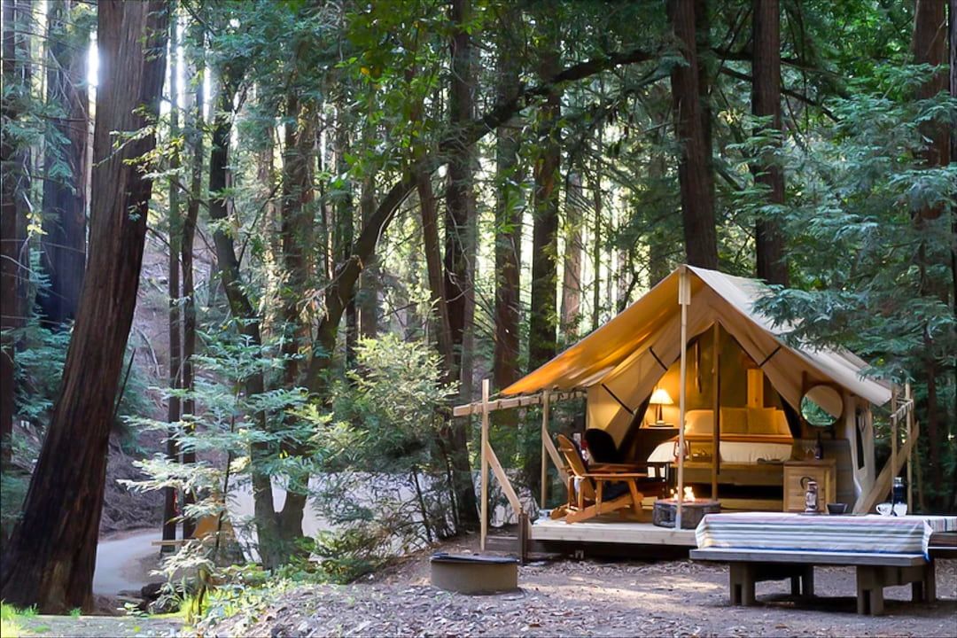 4 Perfect Spots To Go Glamping in Oregon & Avoid That Rainy Pacific Northwest Weather